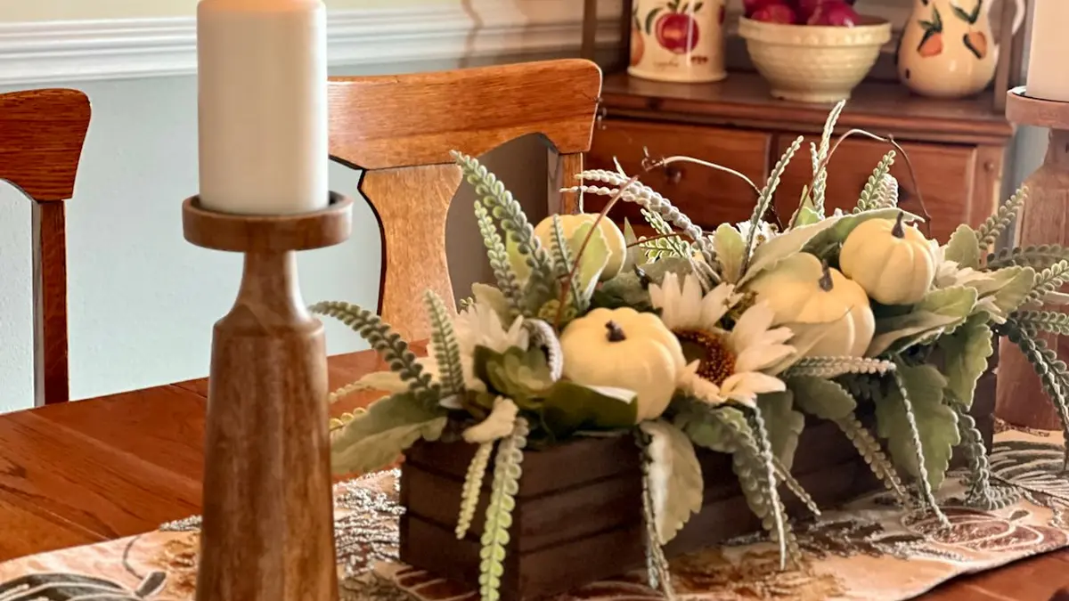 How to Style a Thanksgiving Table on a Budget